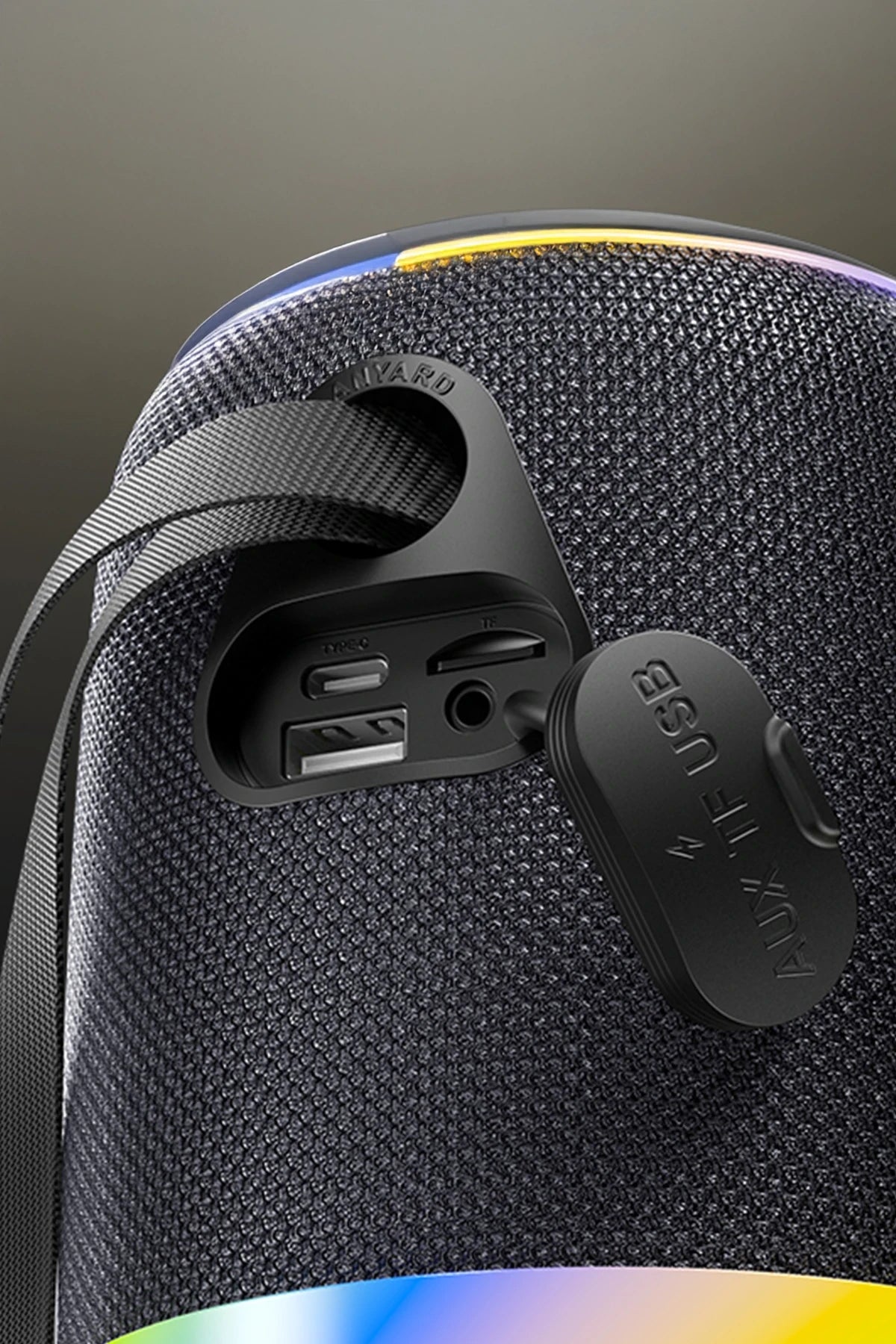 YSW22 – 30 W RGB Bluetooth Hoparlör | 4500 mAh Batarya & IPX6 Suya Dayanıklı