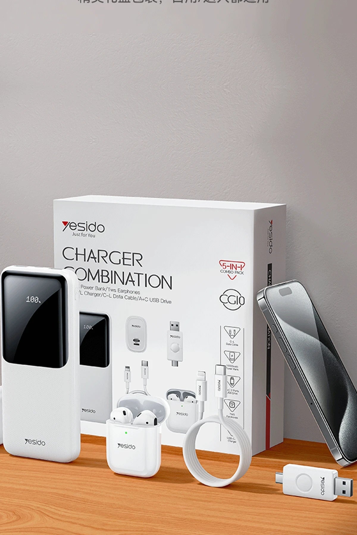 CG10 – 5-in-1 Seyahat Seti | 10 000 mAh Powerbank, Earbuds & 16 GB Flash