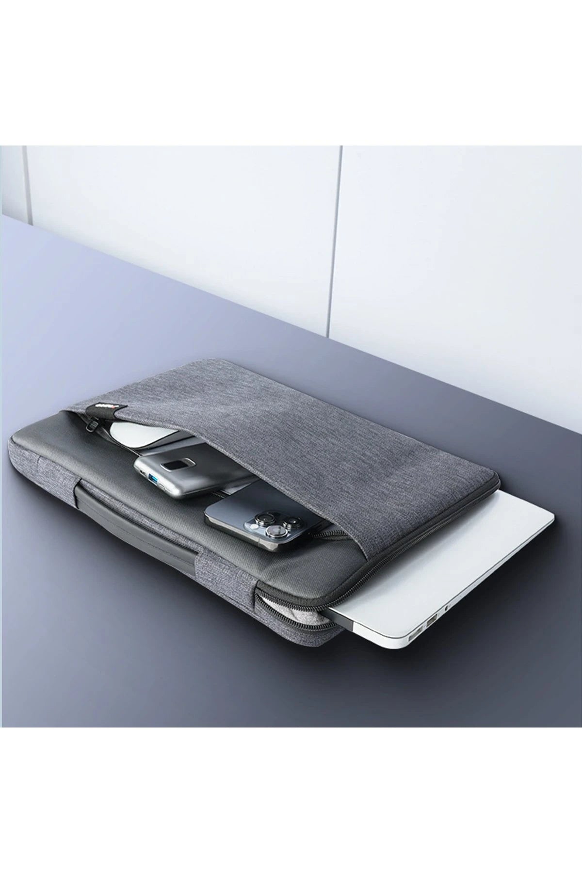 WB30 Polyester 600D Kumaşlı 16 inç Laptop Çantası